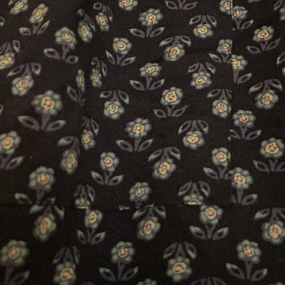 Floral Pattern Pants - Picture 4 of 4
